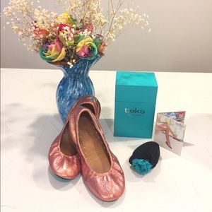 Tieks size 5, rehabbed glitter rose gold